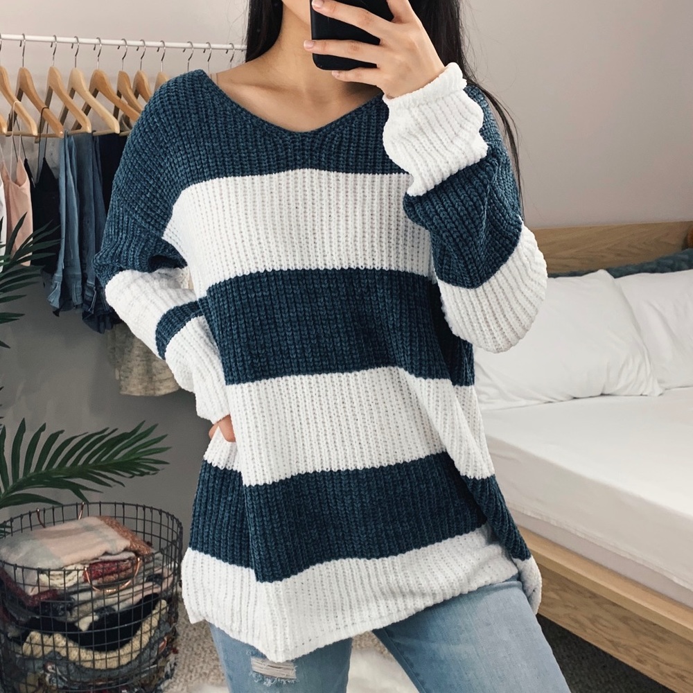 🆕 Madison - Teal + White Striped Sweater - Picture 2 of 8